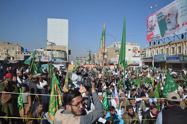 باكستان: مسيرة مشتركة للشيعة والسنة بذكرى المولد النبوي