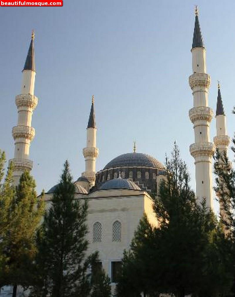 Mezquita Azadi en Ashgabat - Turkmenistán