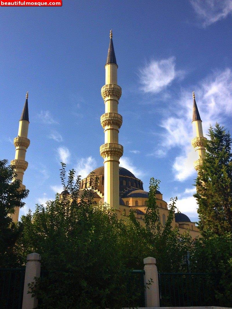 Mezquita Azadi en Ashgabat - Turkmenistán