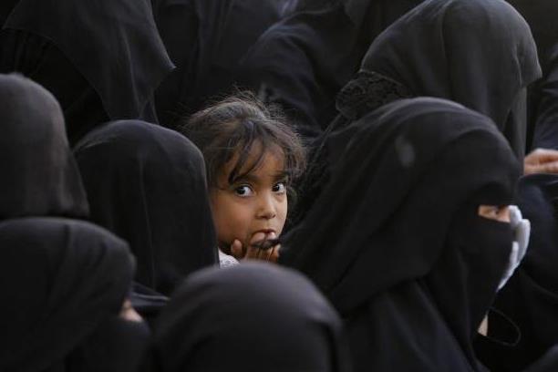 La bambina e il Ramadan mentre nello Yemen fame e stenti uccidono sempre