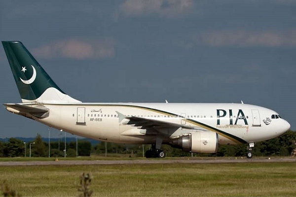 Pakistan: compagnia aerea sostituisce la musica con la recitazione del Corano in voli verso la Mecca