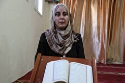 فلسطينية كفيفة تستظهر القرآن في جلسة واحدة