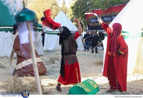 عزاداری ظهر عاشورا در بیت العباس محله نیروهوایی