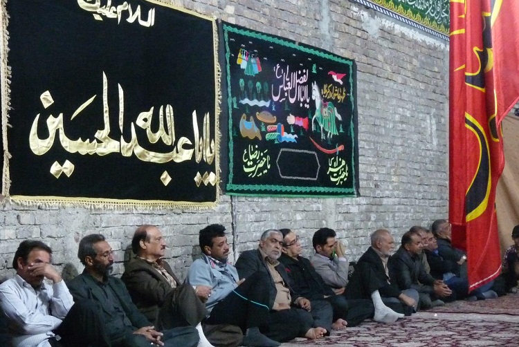 مجاهدت امام سجاد(ع) نهضت عاشورا را از هجوم تحریف نجات بخشید مجاهدت امام سجاد(ع) نهضت عاشورا را از هجوم تحریف نجات بخشید