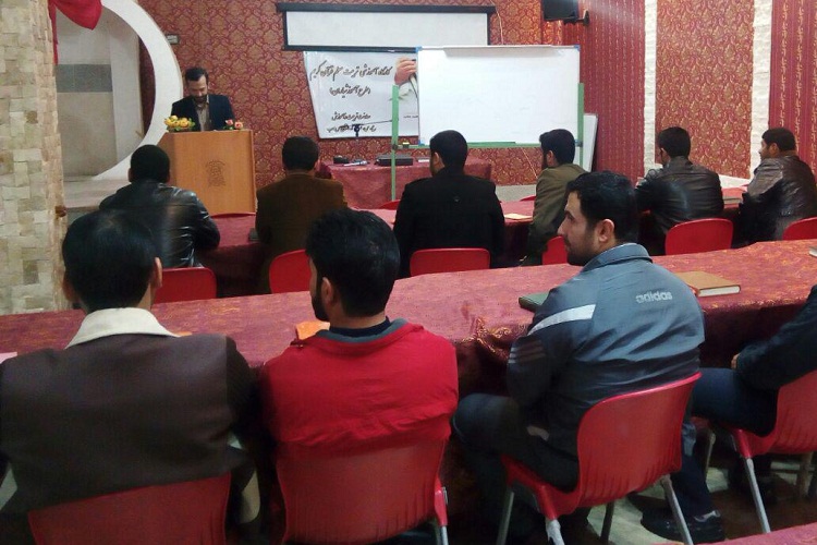 کارگاه آموزشی تربیت معلم قرآن در زاهدان برگزار شد