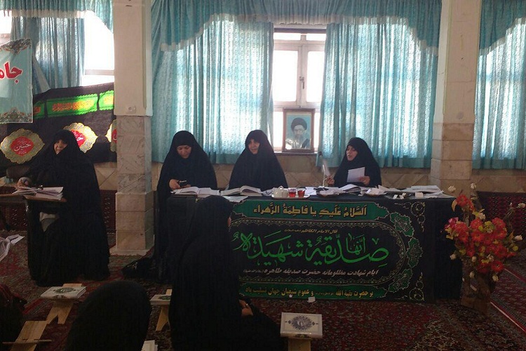 تصاویری از مسابقه حفظ ویژه هفته قرآن و عترت