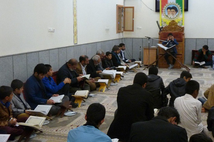 محفل انس با قرآن در زابل برگزار شد