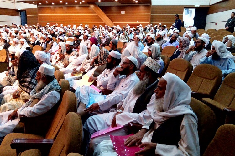 تصاویری از گردهمایی امیران و اعضاء جماعت تبلیغ در زاهدان