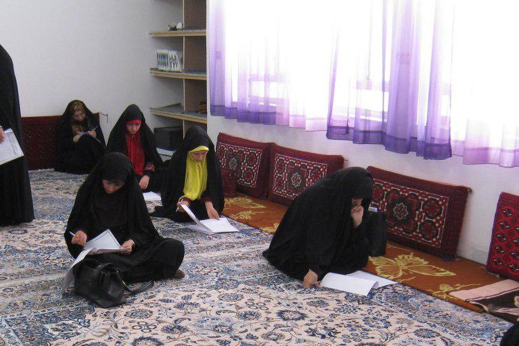 آزمون پایانی دوره تربیت معلم قرآن در زاهدان برگزار شد