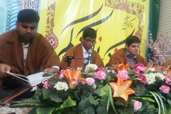 تصاویری از محفل جزء‌خوانی و تفسیر قرآن در زاهدان