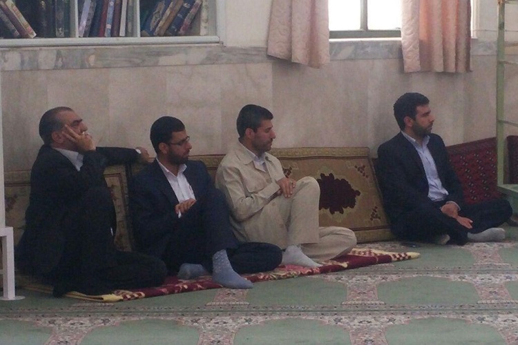 تصاویری از کرسی تلاوت قرآن ویژه بانوان در زاهدان