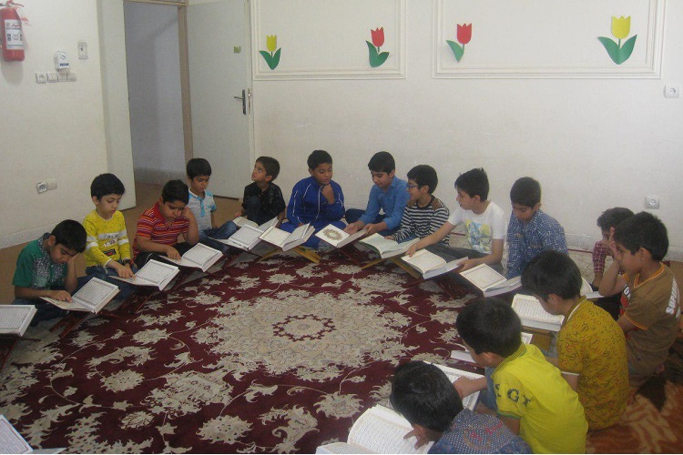 برگزاری دورههای قرائت و حفظ قرآن در زاهدان برگزاری دورههای قرائت و حفظ قرآن در زاهدان