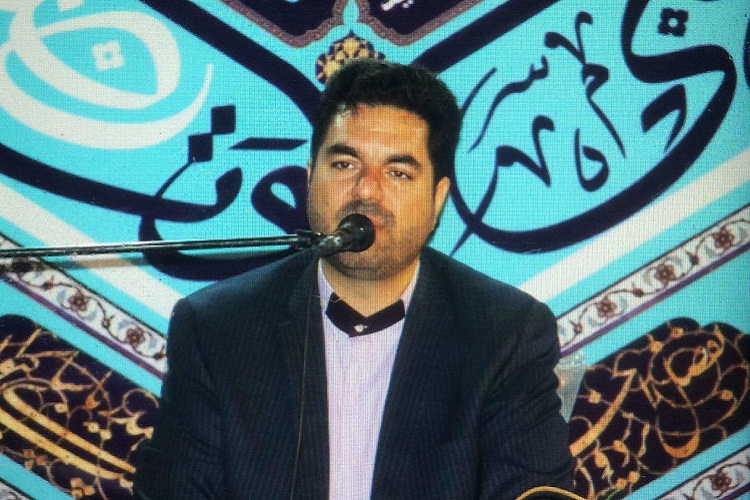 تصاویری از کرسی تلاوت رضوی در زاهدان تصاویری از کرسی تلاوت رضوی در زاهدان
