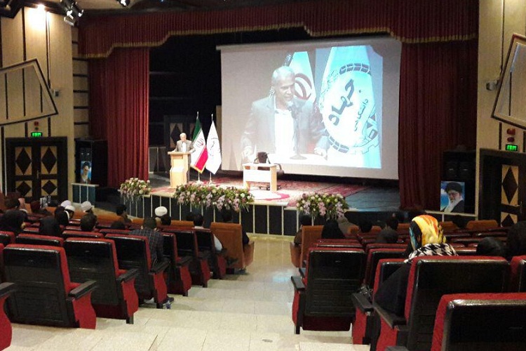 تصاویری از اختتامیه طرحهای فرهنگی جهاد دانشگاهی سیستان و بلوچستان تصاویری از اختتامیه طرحهای فرهنگی جهاد دانشگاهی سیستان و بلوچستان