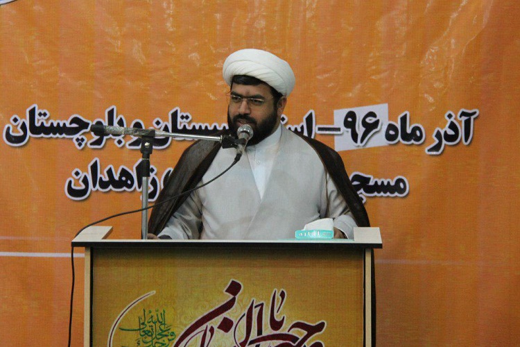 کرسی تلاوت قرآن در زاهدان برگزار شد