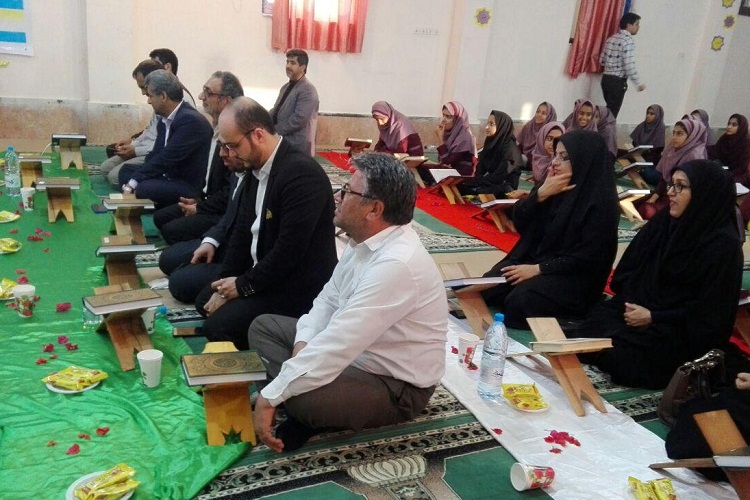 محفل انس با قرآن در چابهار برگزار شد
