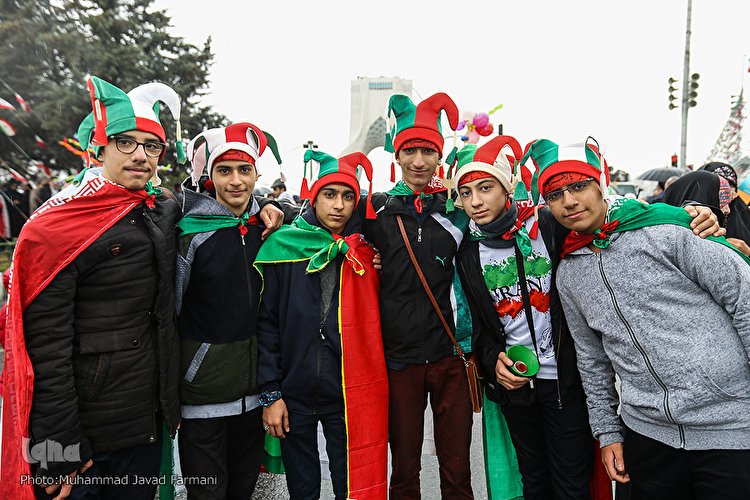 به رسم همبستگی