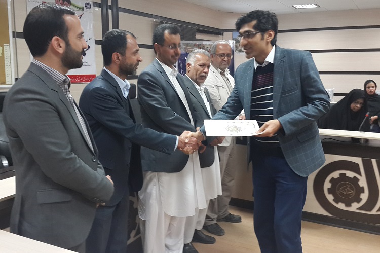 تصاویری از اختتامیه مسابقات قرآن فنی&zwnj;وحرفه&zwnj;ای زاهدان