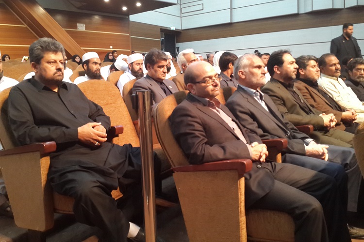 تصاویری از همایش &laquo;امام، قرآن، معنویت&raquo; در زاهدان