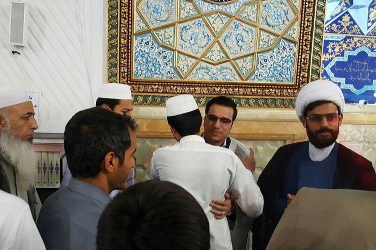 تصاویری از محفل انس با قرآن در زاهدان تصاویری از محفل انس با قرآن در زاهدان