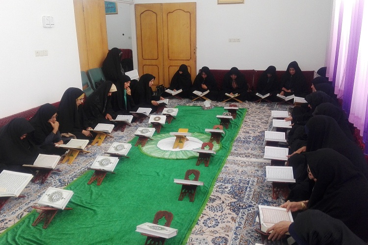 جزء&zwnj;خوانی و تفسیر قرآن در مؤسسه بحرالعلوم زاهدان