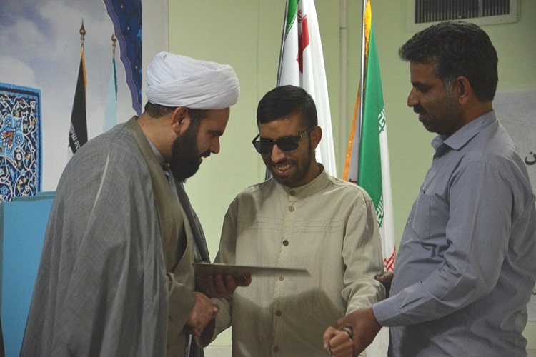 تصاویری از اختتامیه مسابقات قرآن اوقاف در زاهدان