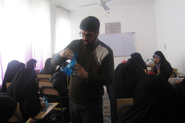 برپایی کارگاه &laquo; روش تدریس قرآن به کودکان&raquo; در زاهدان