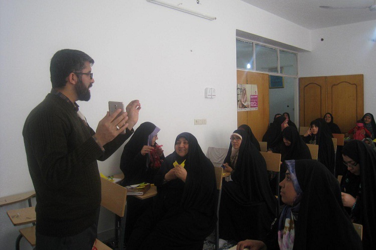 برپایی کارگاه &laquo; روش تدریس قرآن به کودکان&raquo; در زاهدان