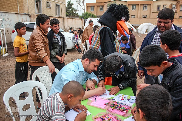 کانون‌های مساجد لرستان به یاری «پلدختر» می‌شتابند