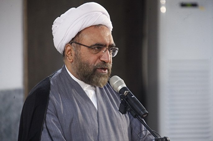 رسیدگی به مردم ۳ استان سیل‌‌زده اولویت آستان قدس است