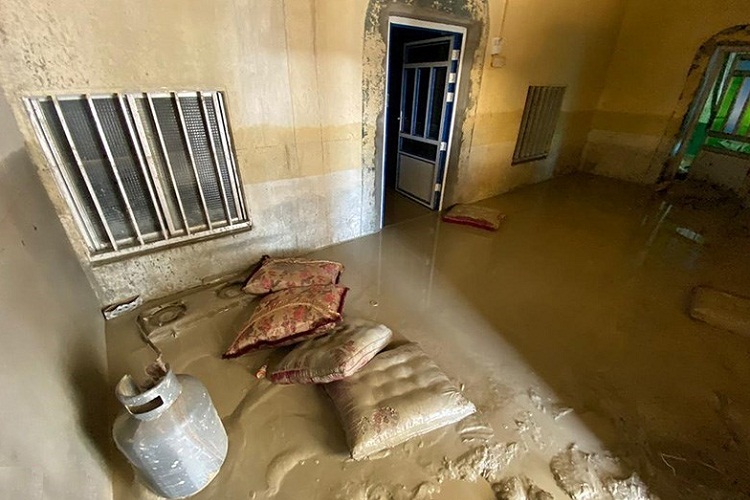 حاشیه&zwnj;ای&zwnj;ترین حاشیه ایران را دریابید