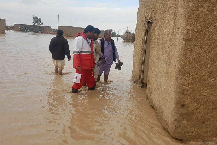 تصاویری از امدادرسانی به سیل‌زدگان سیستان‌وبلوچستان