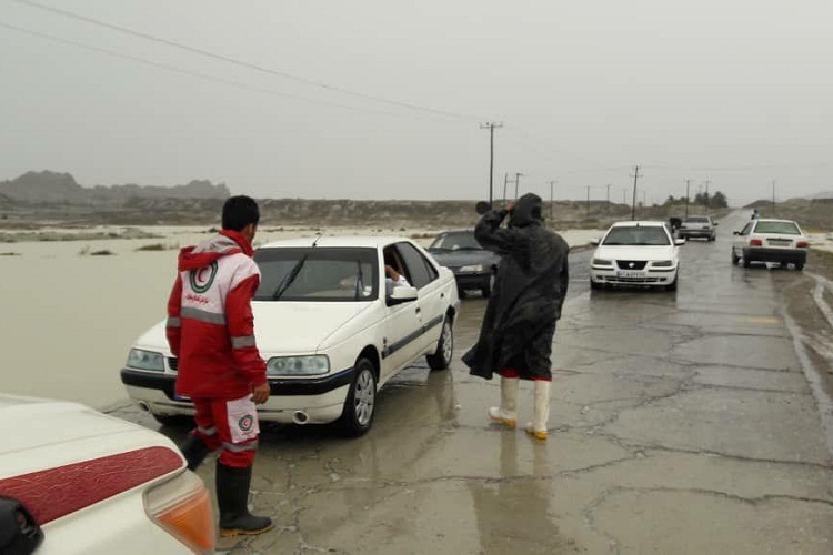 تصاویری از امدادرسانی به سیل‌زدگان سیستان‌وبلوچستان