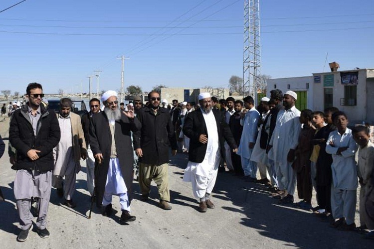 &laquo;تنها نیستید، ملت ایران در کنار شما هستند&raquo;