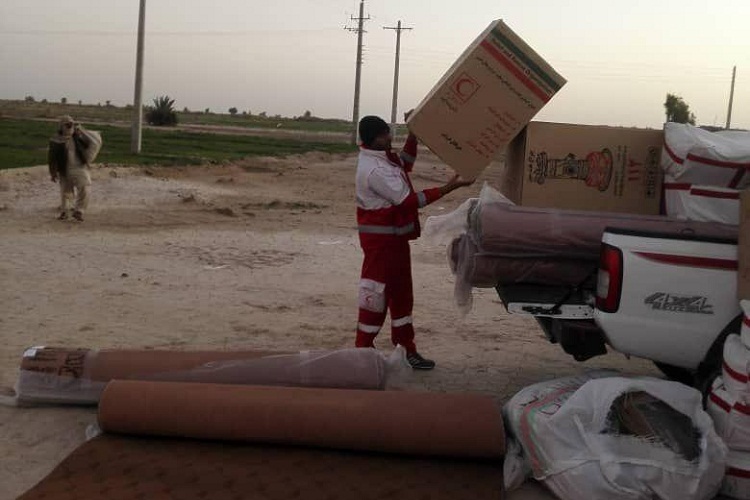امدادرسانی به سیل‌زدگان سیستان‌وبلوچستان در قاب تصویر