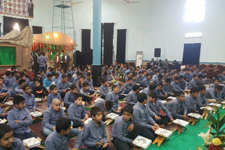 تصاویری از محفل انس با قرآن در زاهدان