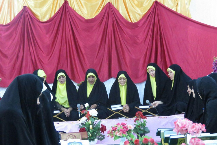 تصاویری از کرسی جمع خوانی قرآن در زاهدان