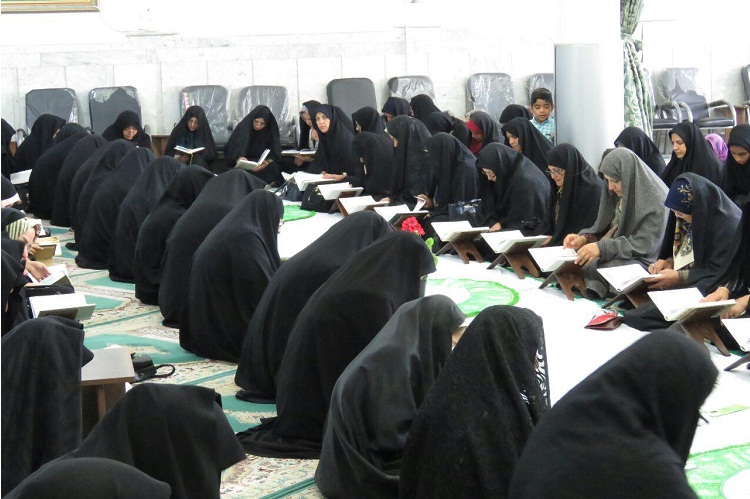تصاویری از محافل جزء خوانی قرآن در زاهدان تصاویری از محافل جزء خوانی قرآن در زاهدان