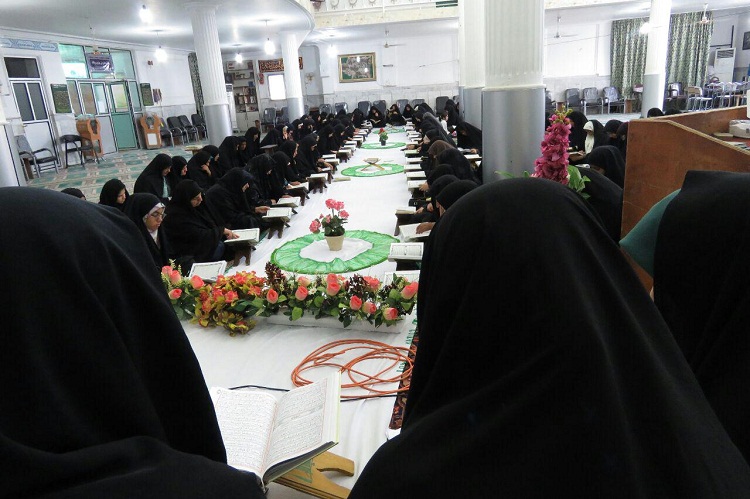 تصاویری از محافل جزء خوانی قرآن در زاهدان تصاویری از محافل جزء خوانی قرآن در زاهدان