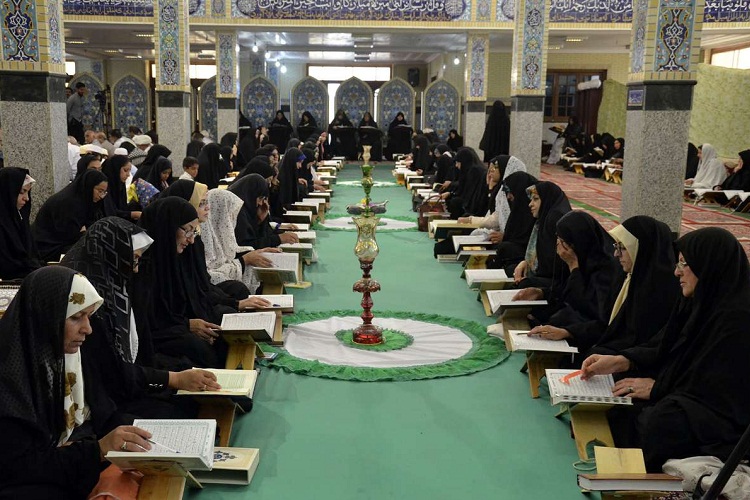 محفل جزء خوانی قرآن در زاهدان به روایت تصویر
