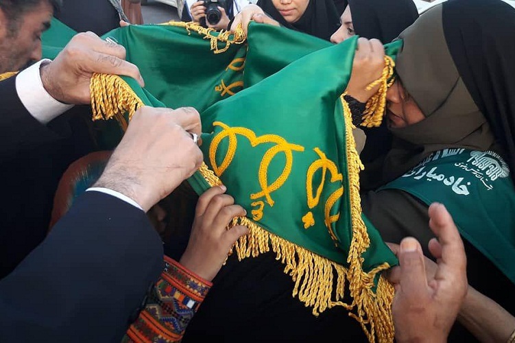 استقبال ایرانشهری&zwnj;ها از کاروان &laquo;زیر سایه خورشید&raquo; به روایت تصویر