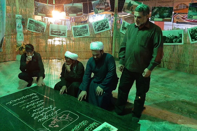 بازدید مسئولان از روند خدمترسانی به زوار پاکستانی بازدید مسئولان از روند خدمترسانی به زوار پاکستانی