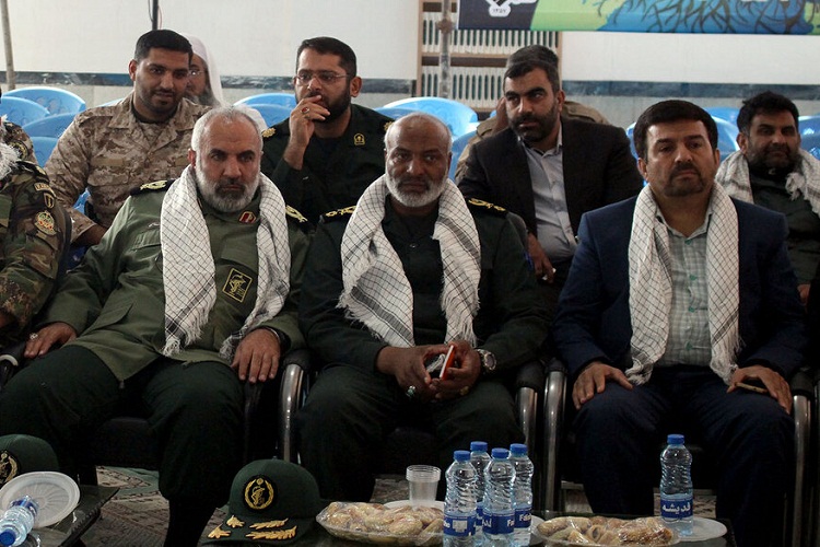 بسیج، میداندار انقلاب و حلال مشکلات است بسیج، میداندار انقلاب و حلال مشکلات است