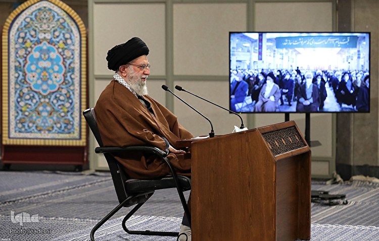 دیدار رهبر معظم انقلاب اسلامی با مردم قم