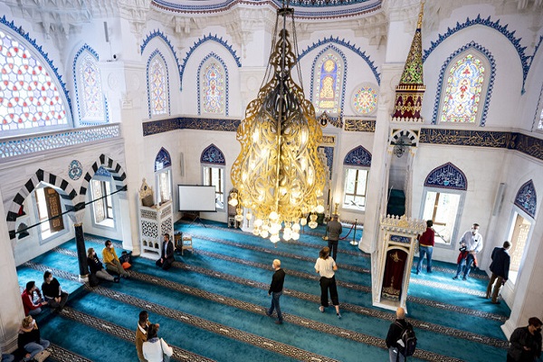 اخراج امام جماعت مسجدی در بلژیک به اتهام تهدید امنیت ملی