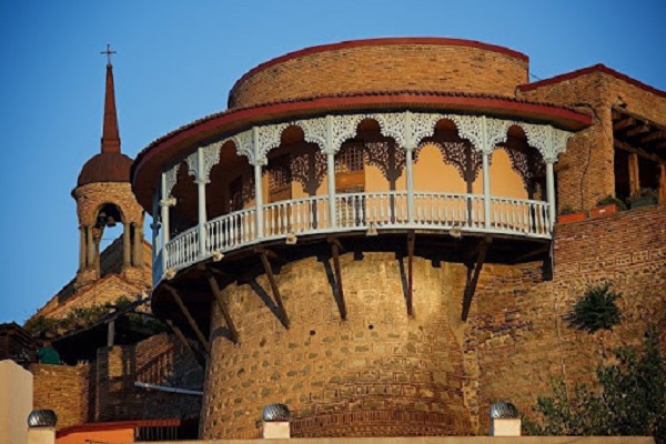 رونمایی از آلبوم «بناهای مذهبی 2020 تفلیس» در گرجستان