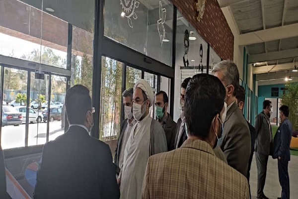 بازدید نماینده ولی‌فقیه در سیستان و بلوچستان از پارک علم و فناوری زاهدان