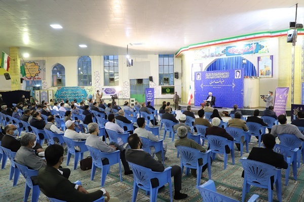 دیدار صمیمی نماینده ولی&zwnj;فقیه در سیستان&zwnj;وبلوچستان با فعالان اقتصادی استان