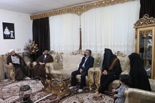 دیدارنماینده ویژه رئیس سازمان تبلیغات با خانواده شهید سجادشهرکی