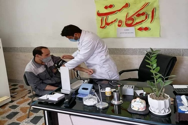 برپایی ایستگاه سلامت در نیروگاه گازی شهرستان زاهدان